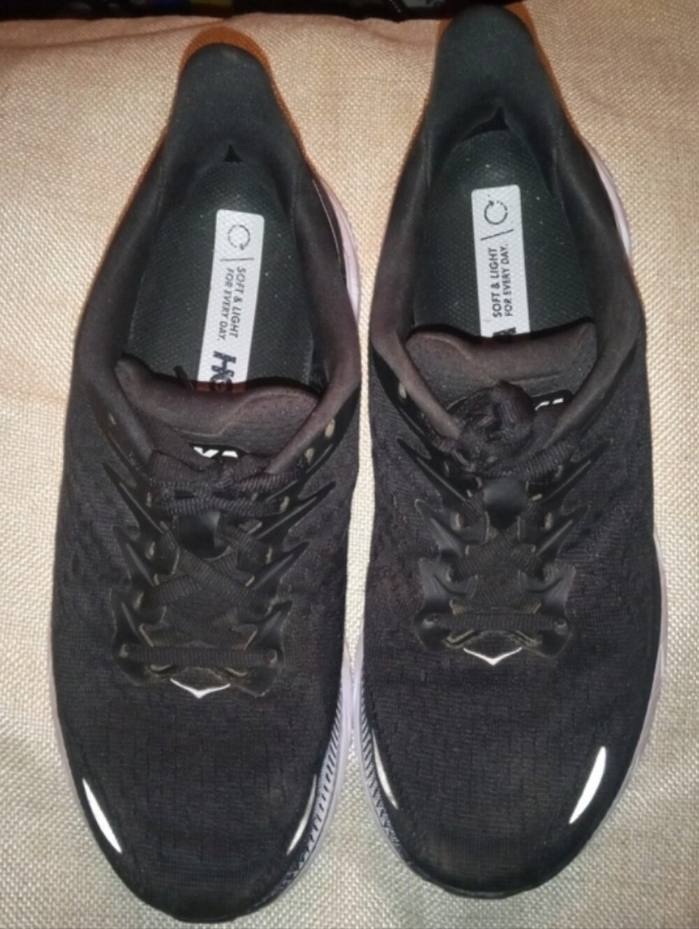 Hoka One One Boys Youth Unisex Running Shoes Sz 5.5 - Black
